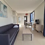 Gemelos 26-fincas شقة بينايدورم